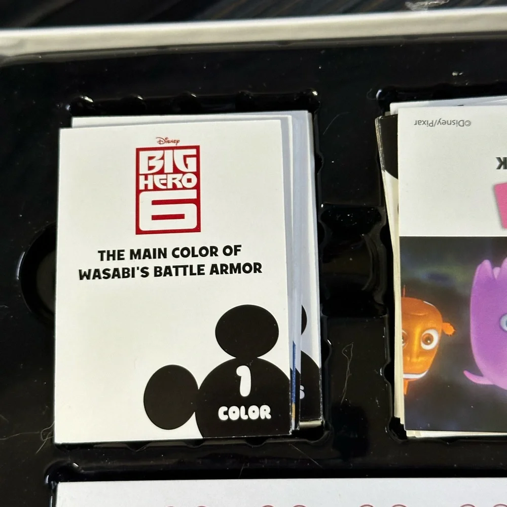 Disney Color‎ Brain Game Mickey Mouse Minnie Mouse Quiz Party Game Complete